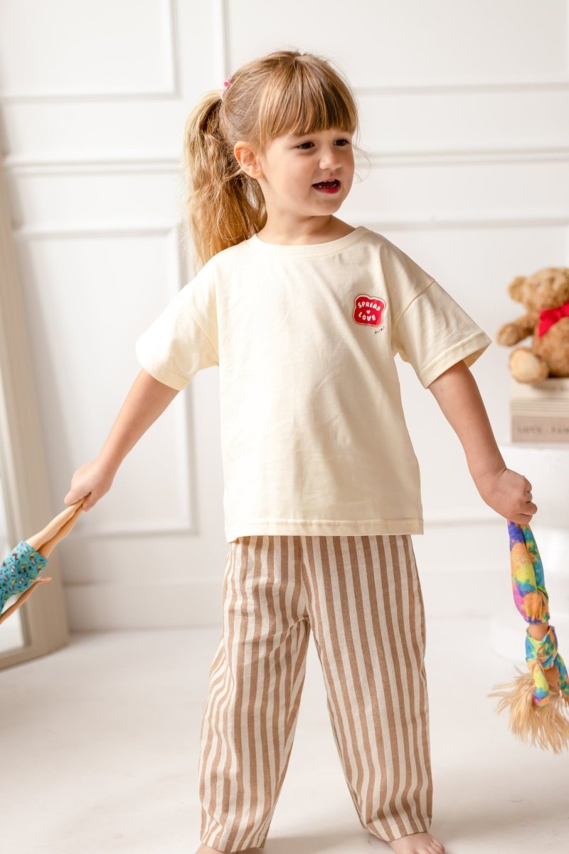 Spread The Love Cozy Crew Club Graphic Tee 100% Cotton