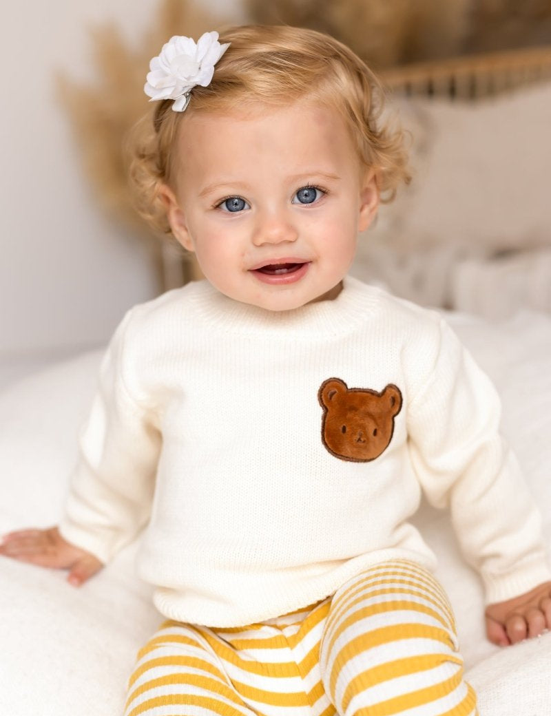 COZY Bear Knit Sweater Creme - Cozy Crew Club