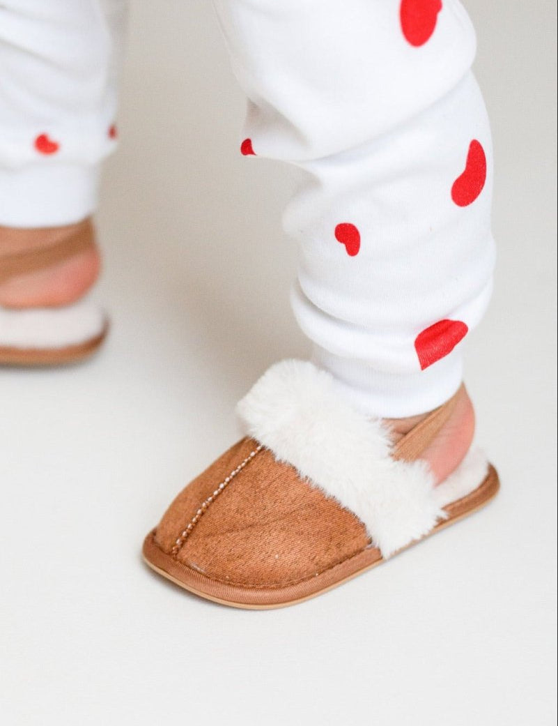 The Fur Slippers Beige, Brown or Pink - Cozy Crew Club