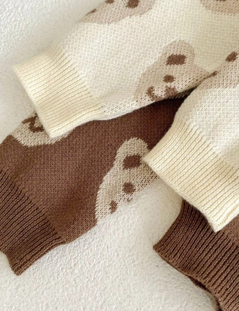 COZY Bear Cardigan Creme - Cozy Crew Club