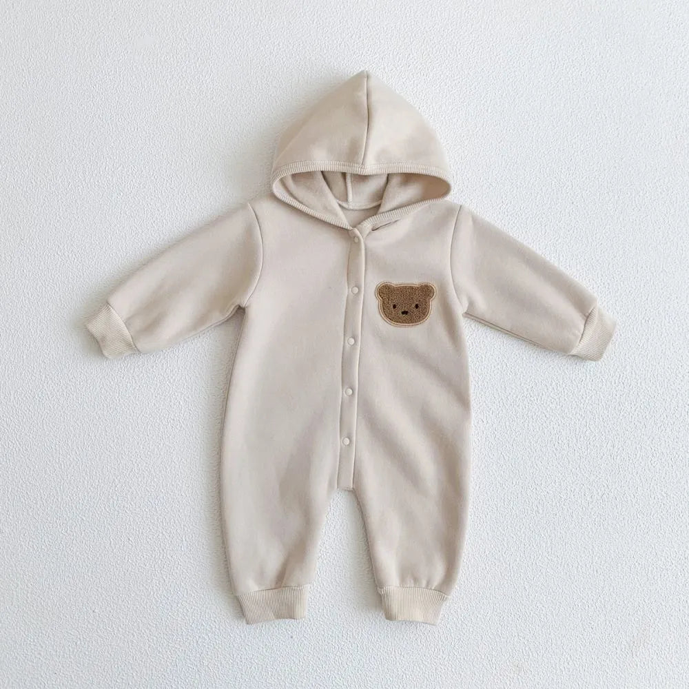 La combinaison à capuche en tricot Ultimate Bear