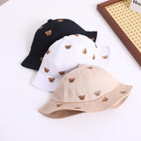 Le chapeau d'été Baby Bear