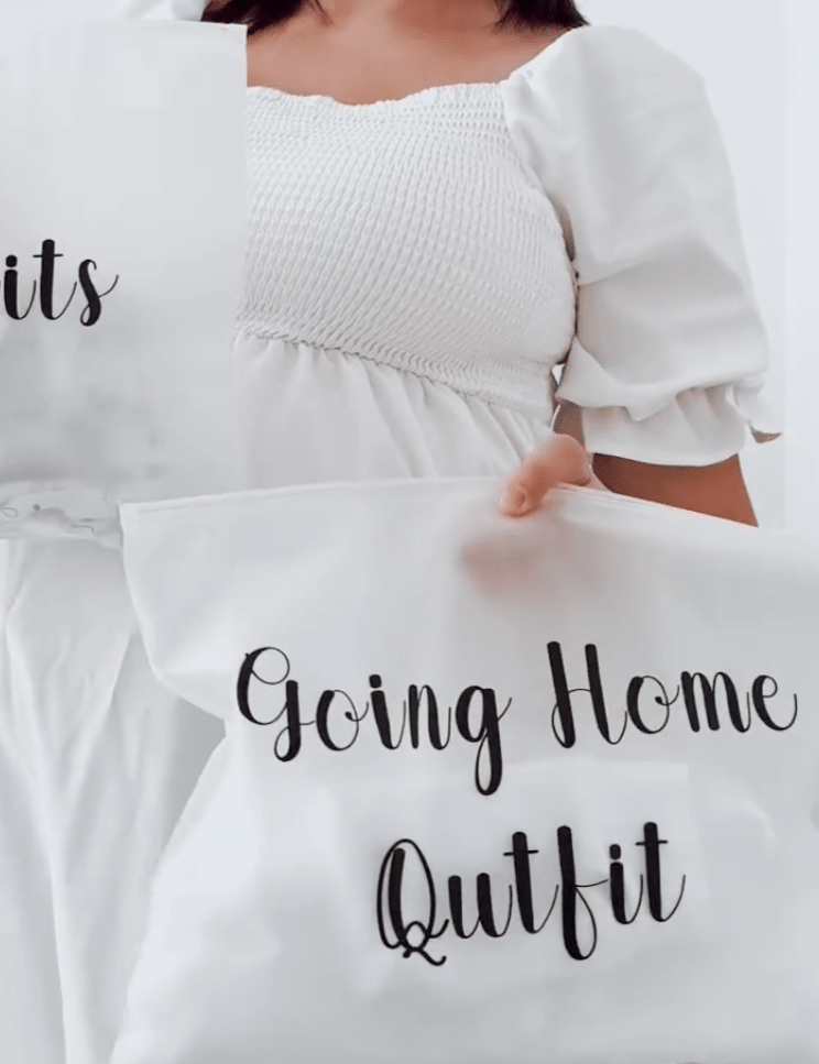 Maternity Bag Organizers x14 | Zip Lock Reusable Bags Set | Baby Shower Essentials - Cozy Crew Club