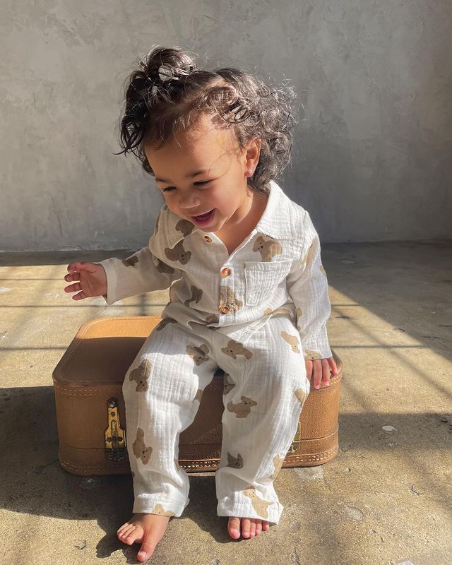 Chris Brown's Daughter Symphani spotted in Cozy Bear Pyjamas!