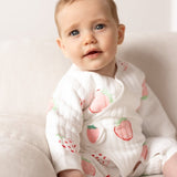 Grenouillère pour bébé enveloppante The Strawberry Boucle 