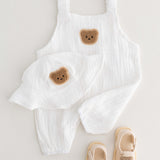 Ensemble bonnet et barboteuse The Bear