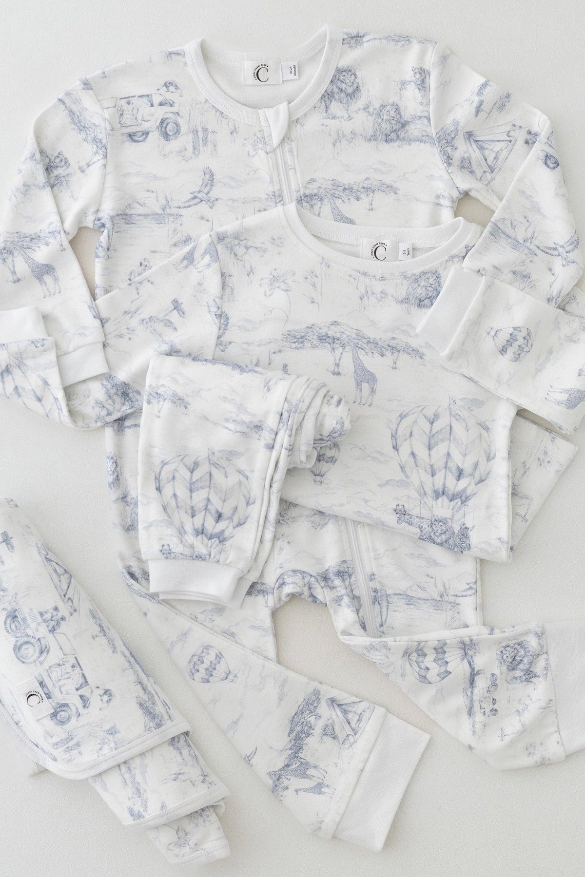 Lyons Den Cozy x Victoria Sanders Pyjamas Baby Blue
