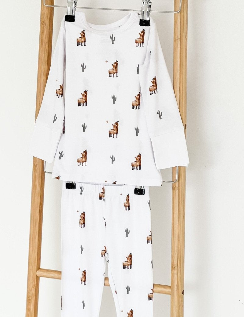 Llama Bamboo Two-Piece Set Long Sleeve Pyjamas - Cozy Crew Club