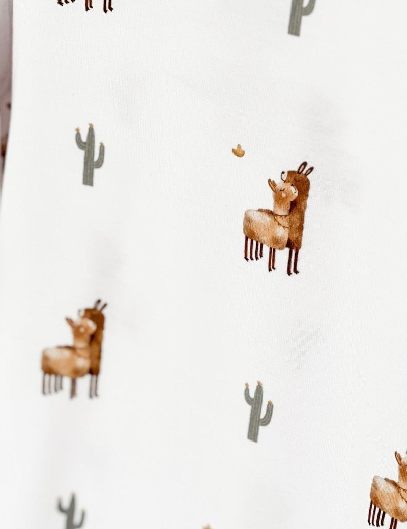 Llama Bamboo Two-Piece Set Long Sleeve Pyjamas - Cozy Crew Club