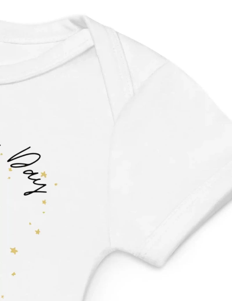 Happy Father's Day (Personalised Lion Bodysuit) - Cozy Crew Club