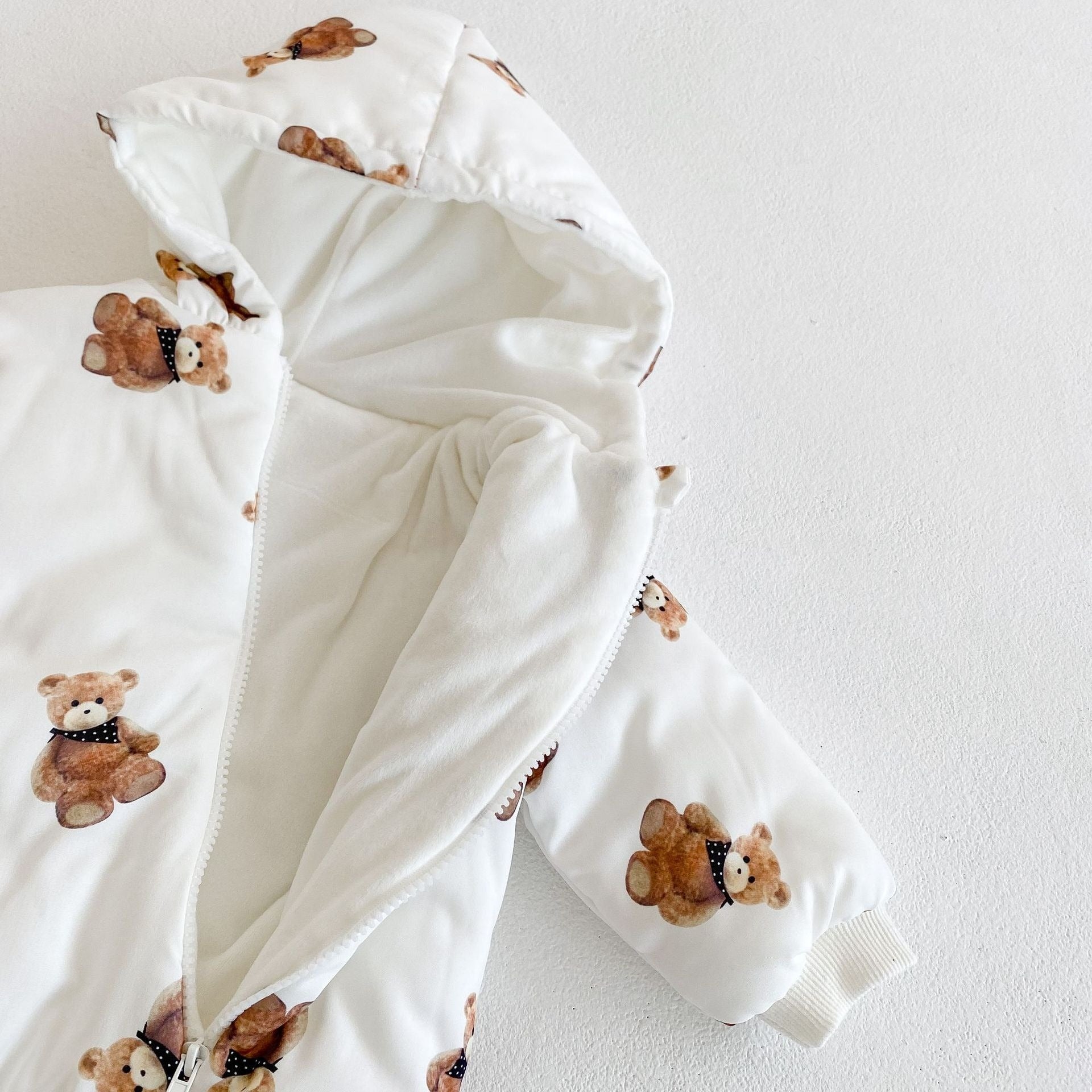 La combinaison matelassée Bear