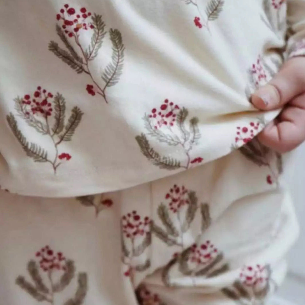 Holly Christmas Wishes Pyjamas