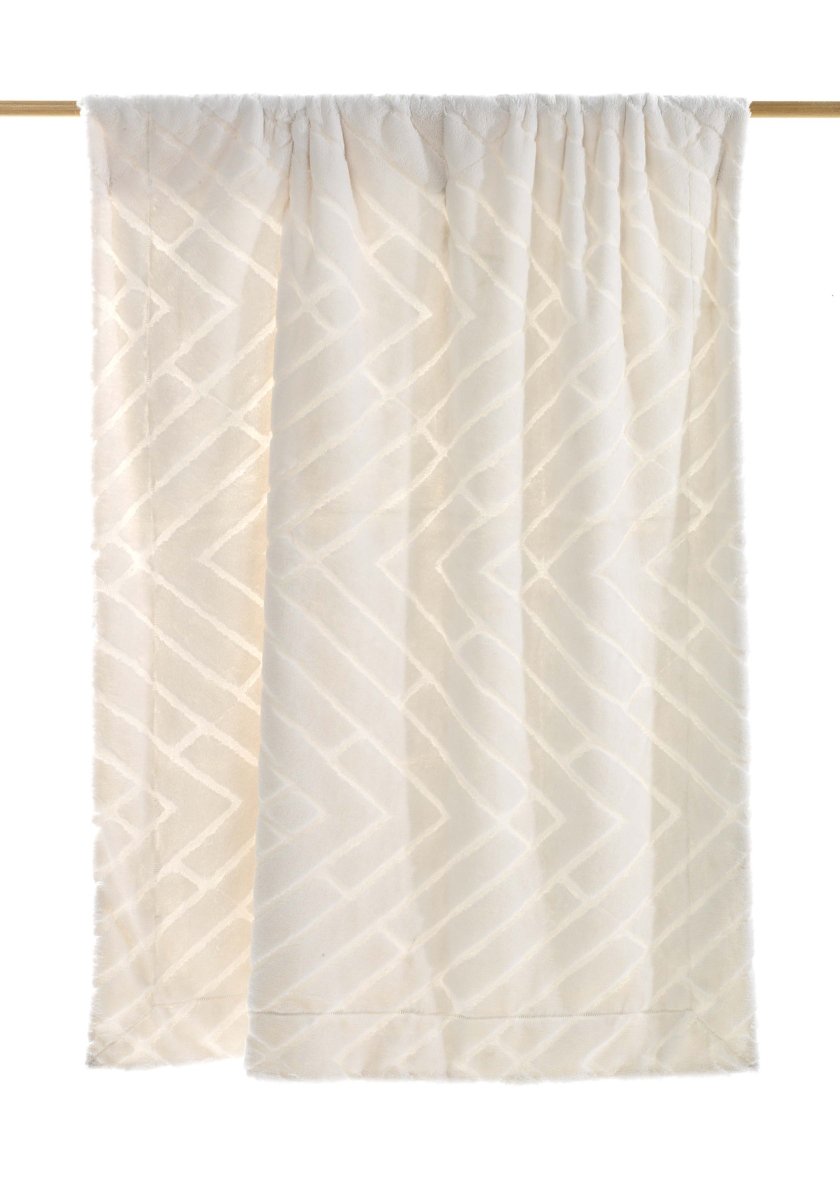 Mora Kaplan Interior Luxury Soft Fox Faux Fur Throw Blanket Mora UK Blankets mora-uk.myshopify.com mora-kaplan-interior-luxury-soft-fox-faux-fur-throw-blanket 230x270cm / White K08/01 10off, 20off, _upsell_mora-sofing-mink-personalised-microfibre-soft-sofa-blanket, adult, allproducts, BFCM20, black, blanket, faux, fox, fur, gift, interior, mora, pattern, polyester, summersale24, throw, white